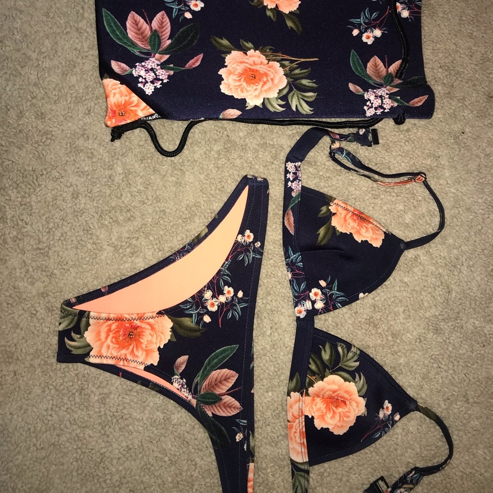 triangl bikini with bag